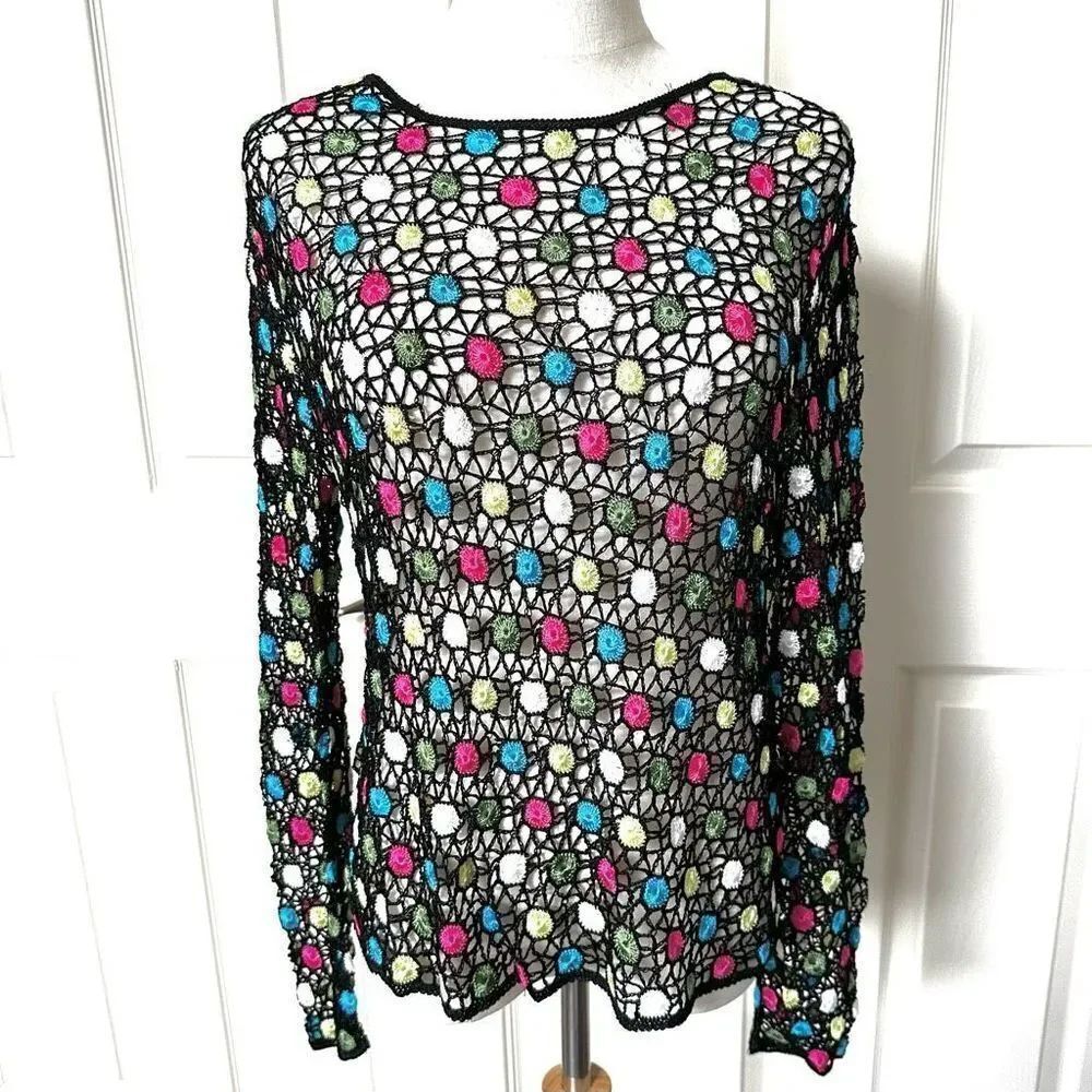 Classiques Entier black.floral embroidered top